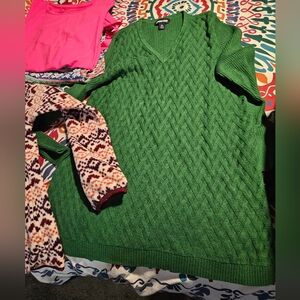 Cable Knit Green Long sweater